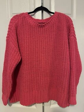 American Eagle Pink Chunky Knit Sweater